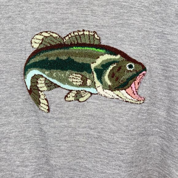 Vintage Fishing Sweatshirt | Bass Fish Embroidery | Outdoors Cabin Pullover M/L - Picture 2 of 7